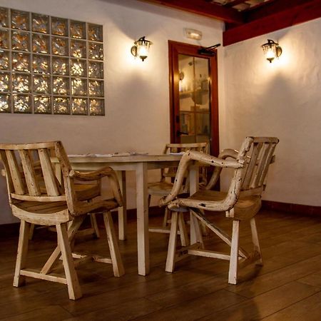 סהרה דה לוס אטונס Hotel Almadraba מראה חיצוני תמונה