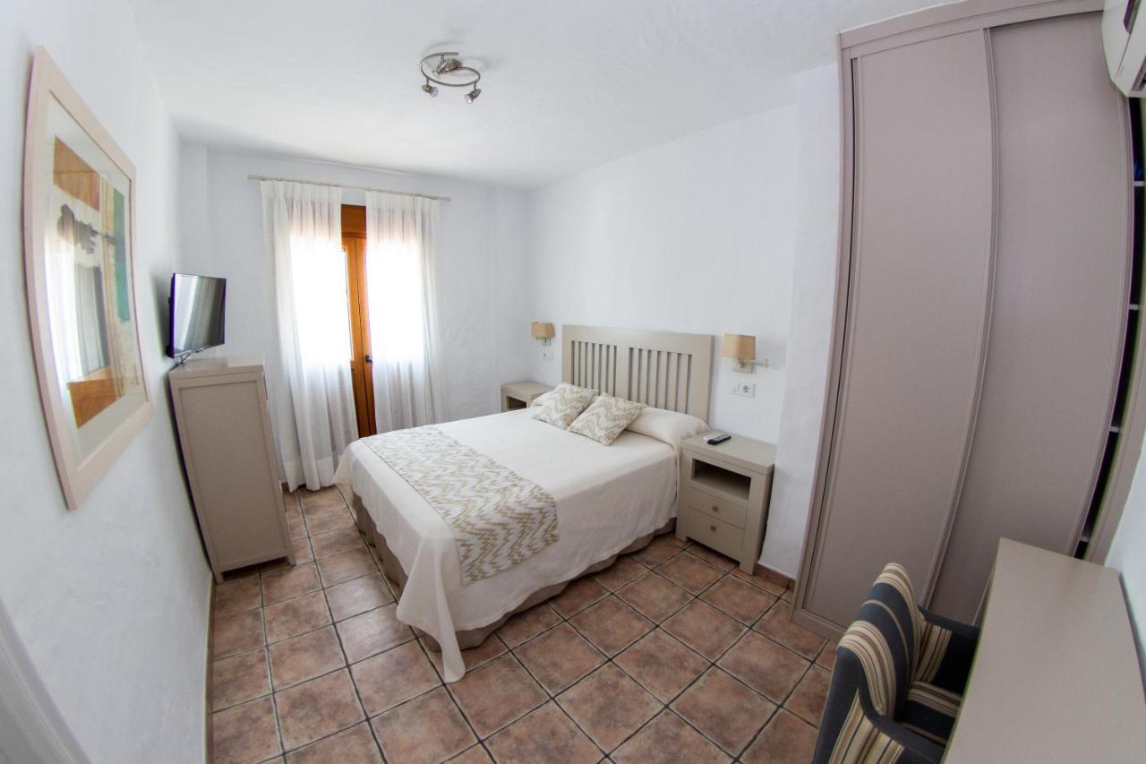 סהרה דה לוס אטונס Hotel Almadraba מראה חיצוני תמונה