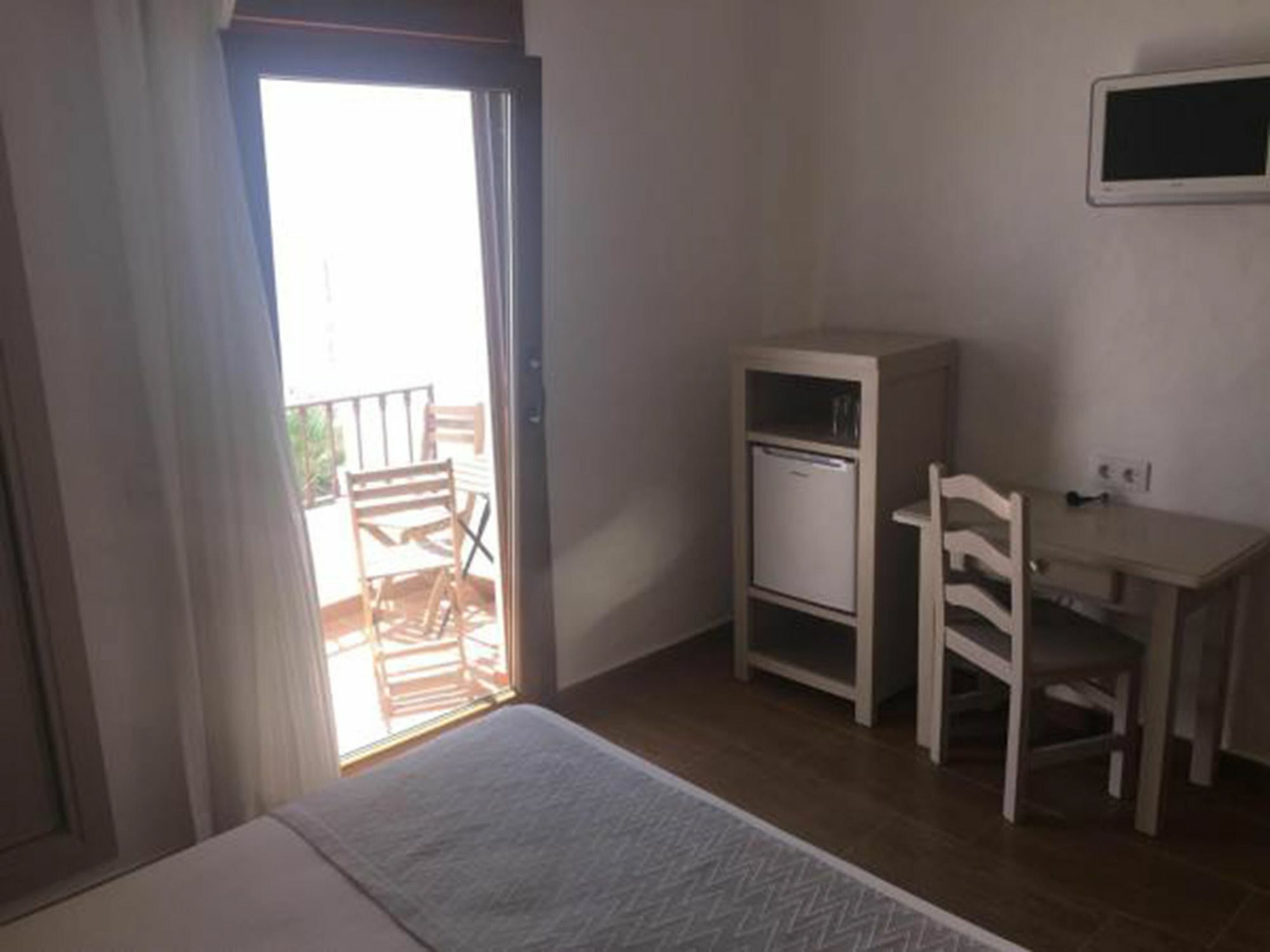 סהרה דה לוס אטונס Hotel Almadraba מראה חיצוני תמונה